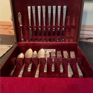 Rare Find! 1936 Community Coronation Pattern Antique Silver Flatware Set & Case